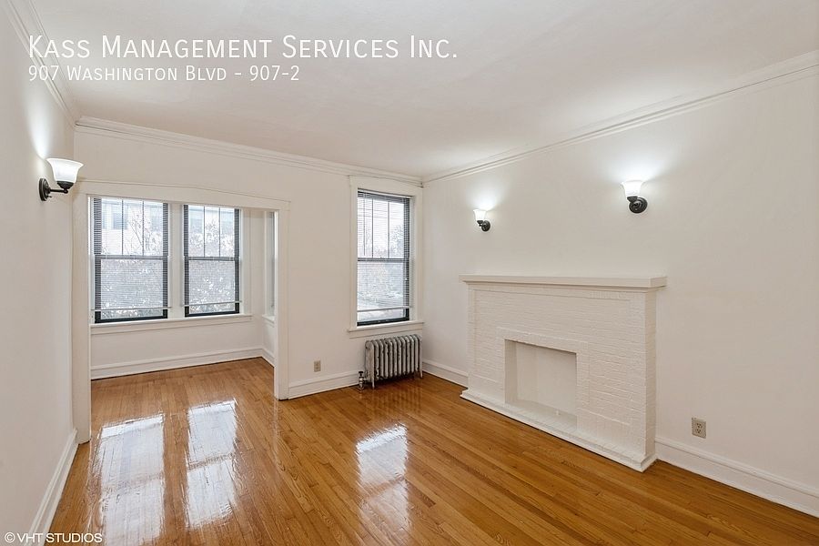 1st image of 907 Washington Blvd APT 2