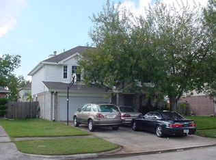 8706 Huntersfield Ln, La Porte, TX 77571