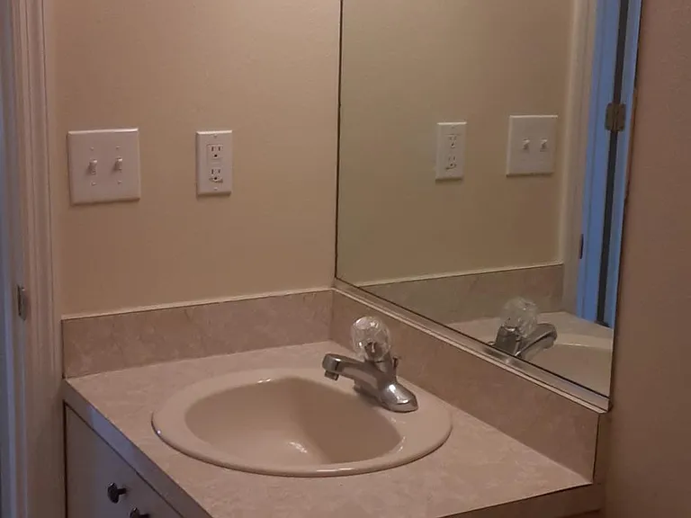 4 Pickcane Ln — Photo 23