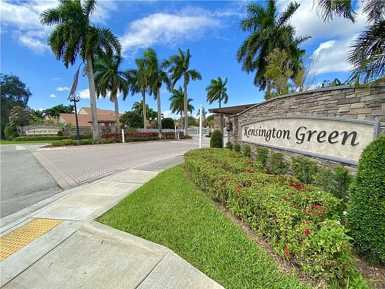 11135 NW 46th Dr — Photo 1