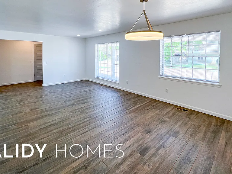 6312 Overcourt Mnr — Photo 13