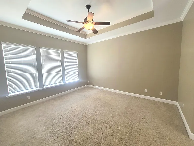 2482 Goldenrod Way #- — Photo 16