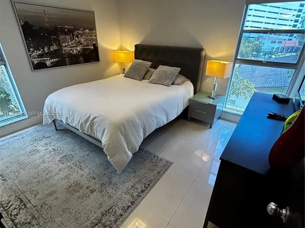 201 178th Dr, Sunny Isles Beach, FL