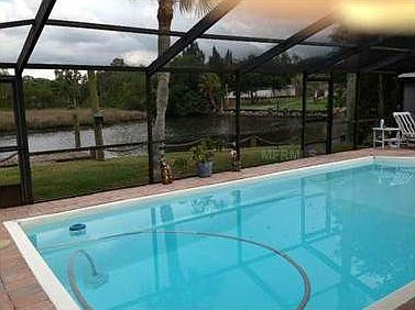 5th image of 9930 Alavista Dr