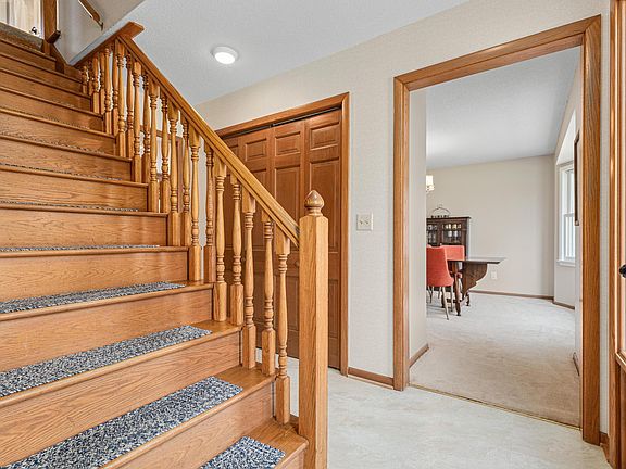 3rd image of 6903 Rosemary Rd