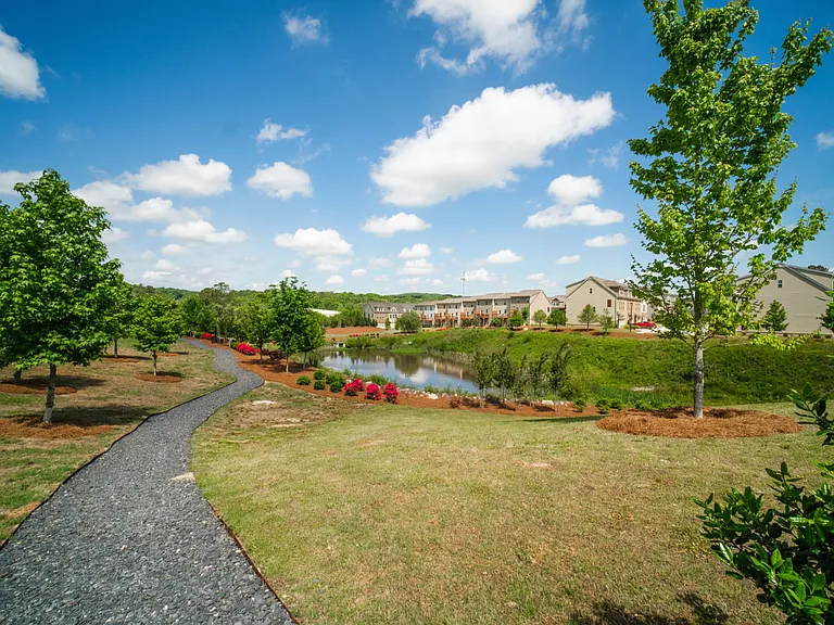 1595 Ridgebrook Downs — Photo 38