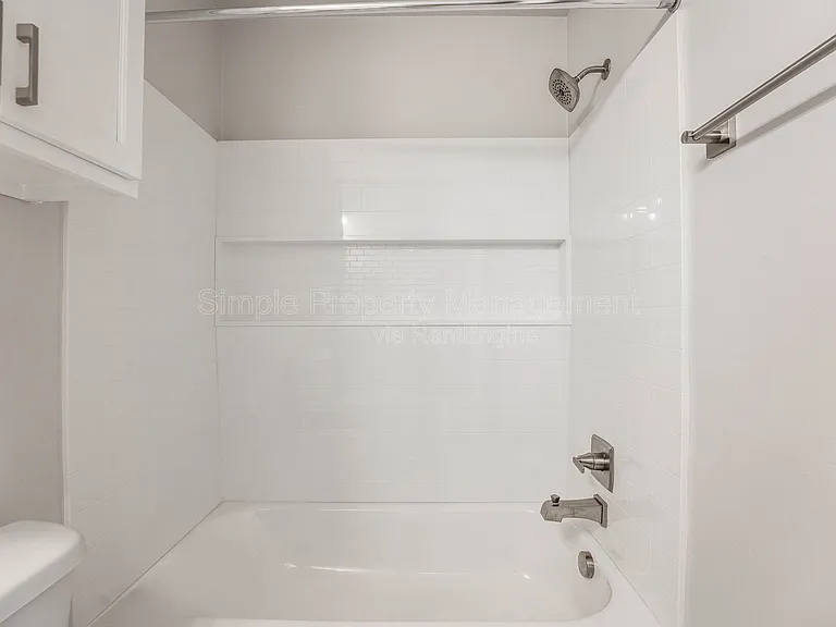 608 Blue Fish Ct — Photo 25