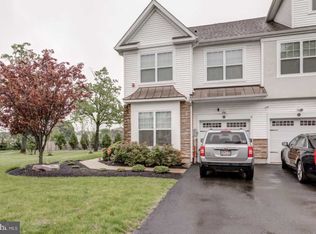 315 Ross Ct, Wyncote, PA 19095