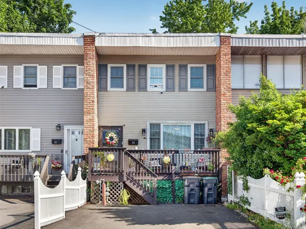 41 McLaughlin Avenue, West Haverstraw, NY 10993