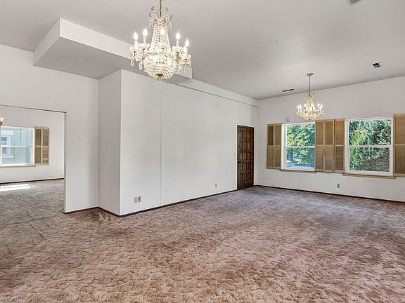 3rd image of 299 W Center St APT 2