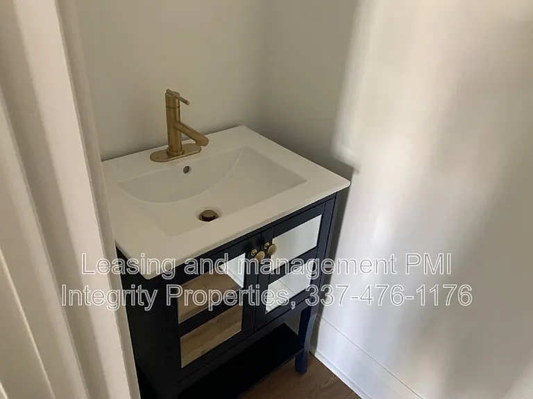 104 Shirekeep Ln — Photo 15