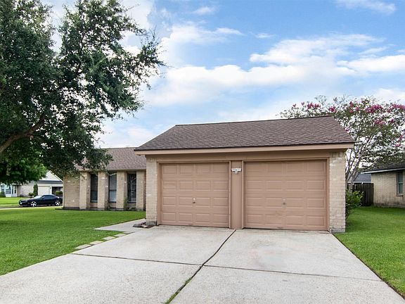 3rd image of 1146 Willow Creek Dr