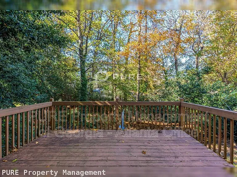 410 Wilfawn Way — Photo 37