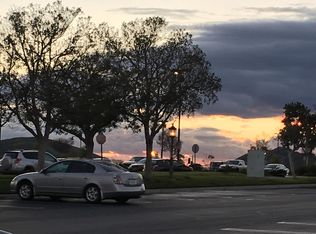 877 Crosby Ave, Simi Valley, CA 93065