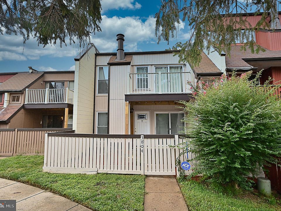 1st image of 3804 El Camino Pl Unit 5