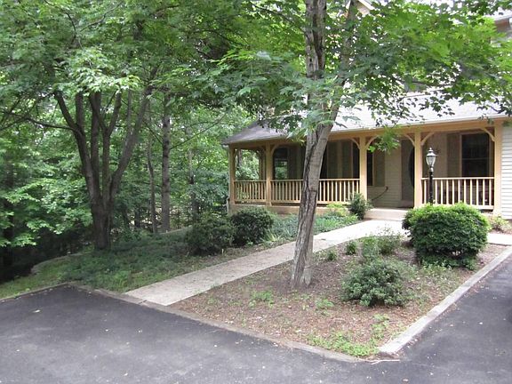 2nd image of 6154 River Forest Dr