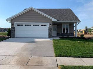 W6569 E Steamboat Ln, Appleton, WI 54915