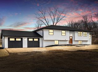 9152 Towerline Rd, Green Valley, IL 61534