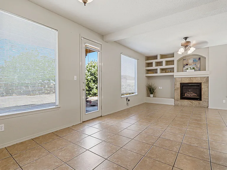4541 Joseph Rodriguez Dr — Photo 16