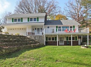 W312S5825 Dable Rd, Mukwonago, WI 53149