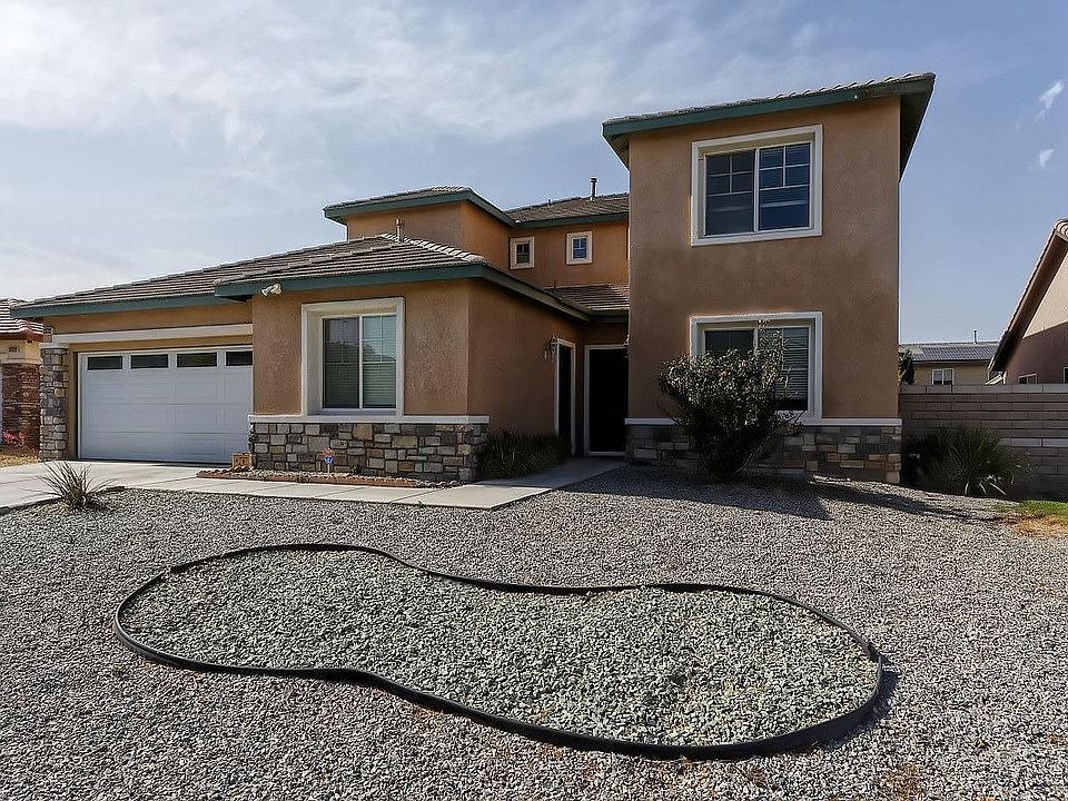 1st image of 13732 Dodie Ave