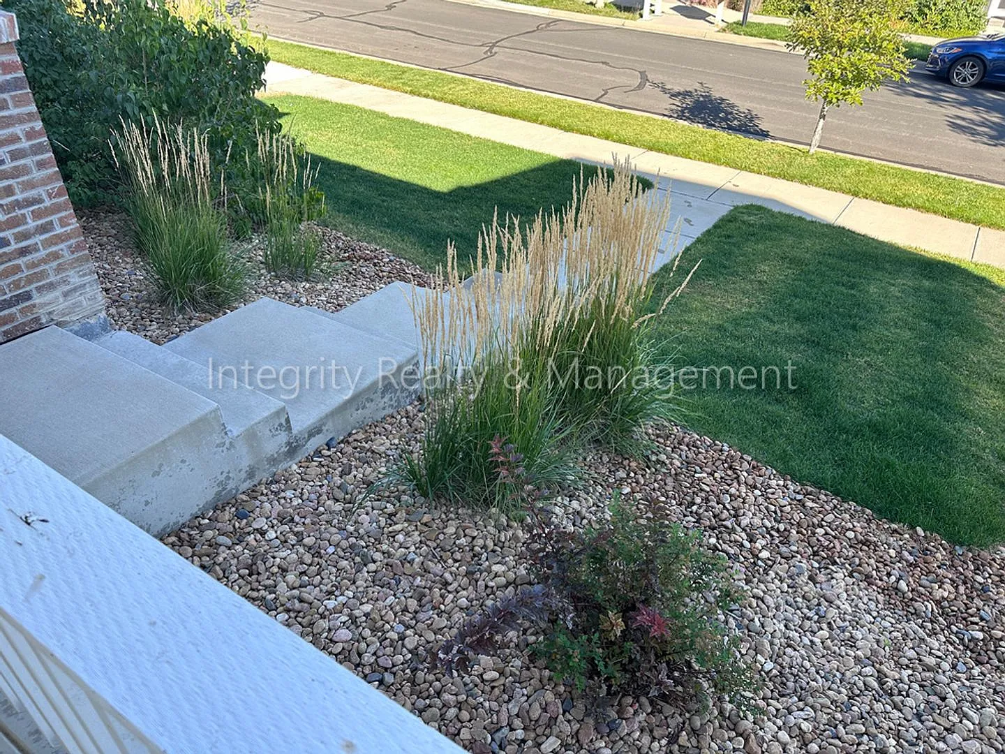 3 Bed/2 Bath, 1,368 Sqft - 3762 Cadence Dr Castle Rock, CO 80109 — Photo 4