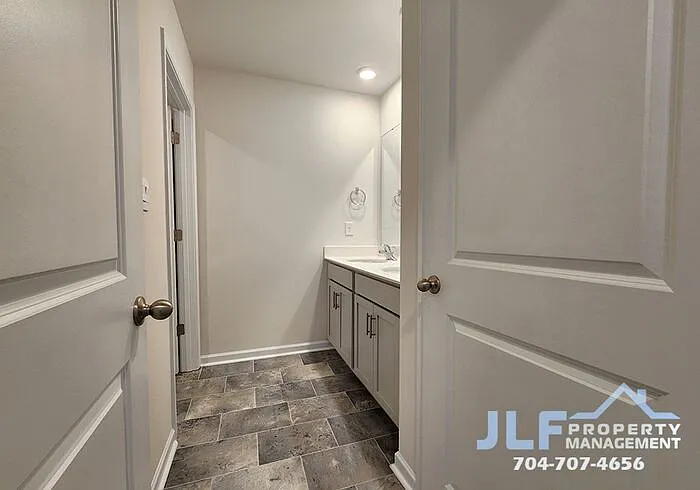 125 Sycamore Crossing Ct — Photo 29