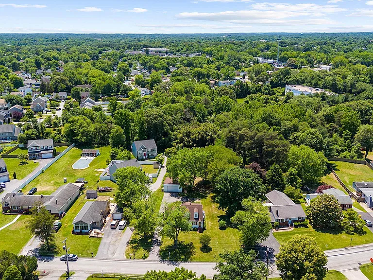 161 Margate Dr — Photo 49