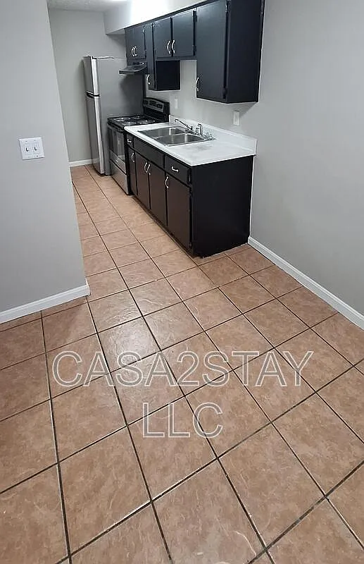 1 bed, 1.0 bath, 500 sqft, $675 — Photo 1