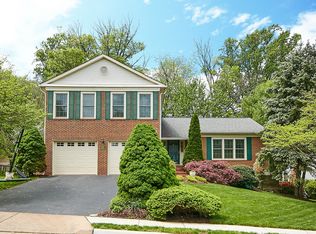 4032 Autumn Ct, Fairfax, VA
