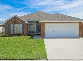 2760 Foliage Dr, Marrero, LA 70072
