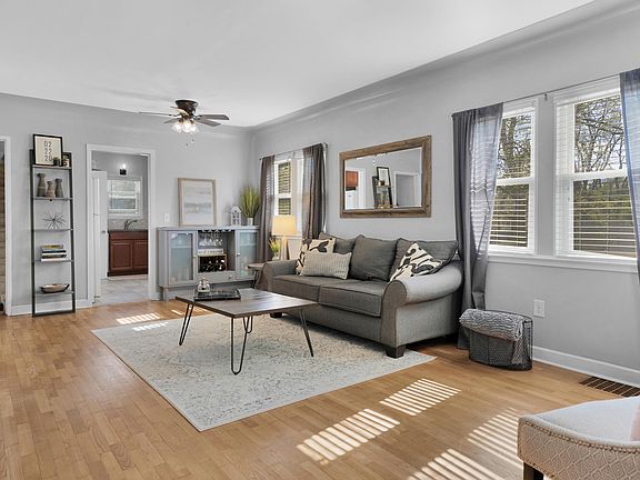5th image of 1700 6th St NW
