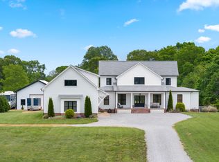 2555 Frank Abernathy Rd, Greenbrier, TN 37073