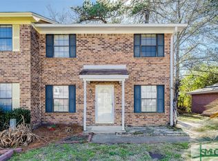 121 Hunt Club Ct, Savannah, GA 31406