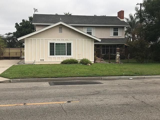 1st image of 9781 Stanford Ave