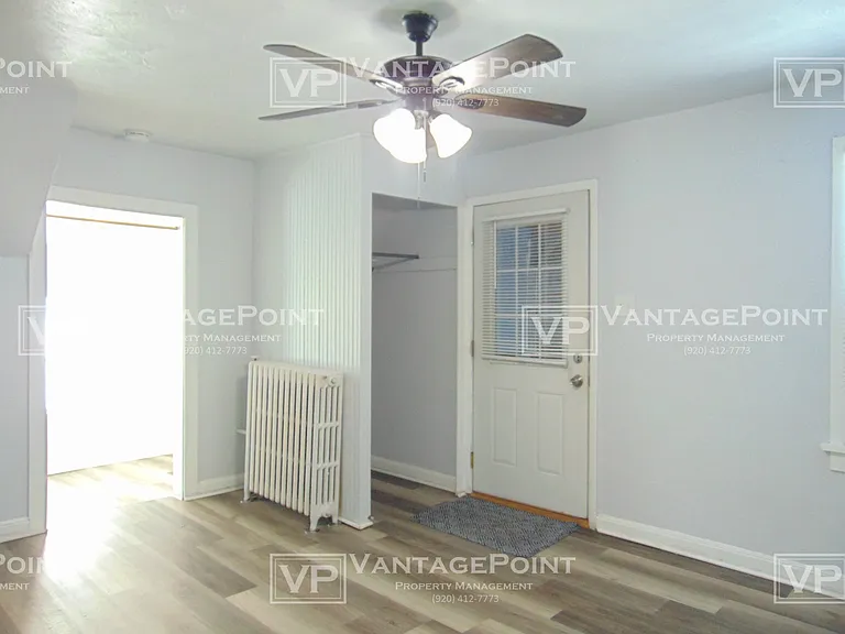 434 S Jackson St — Photo 5