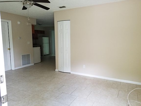 2nd image of 513 N 11th St