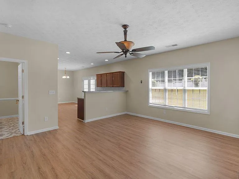 362 Interlake Pass — Photo 17
