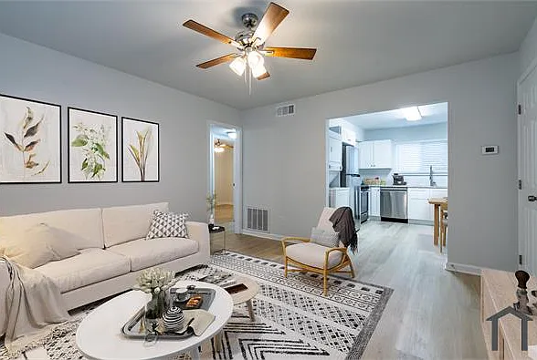 760 Davis Cir SW #6 — Photo 7