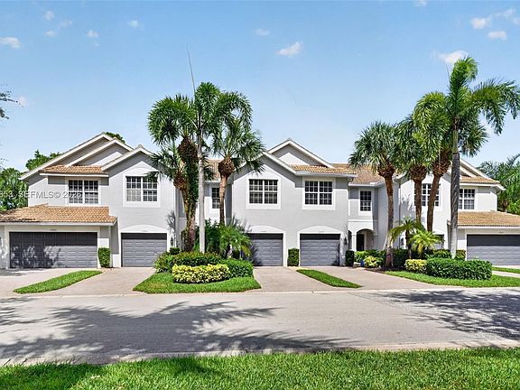 2nd image of 15995 Caldera Ln