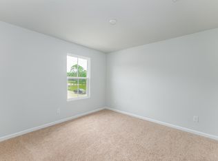 877 Meadowbrook Ln, Summerville, SC 29483