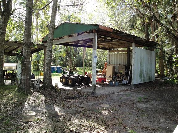 5th image of 202 N Samsula Dr