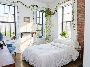 1712 Menahan St #3, Ridgewood, NY 11385