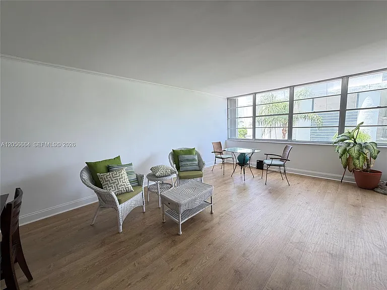 1170 N Federal Hwy #307 — Photo 6