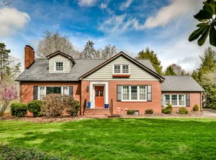1139 Lakeside Dr, Statesville, NC 28677