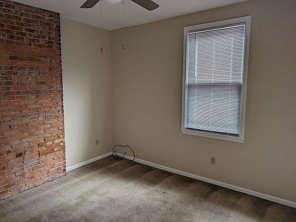 3rd image of 514 Dawson Ave Floor 2