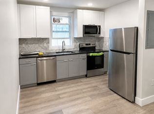 3411 Baring St #4, Philadelphia, PA 19104