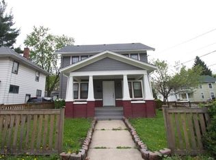 314 Blackhawk Ave, Aurora, IL 60506