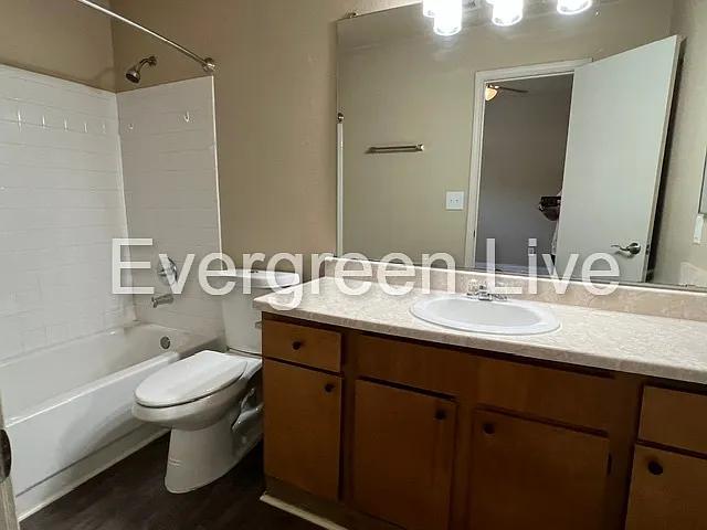 117 Willow Gardens Ct — Photo 12