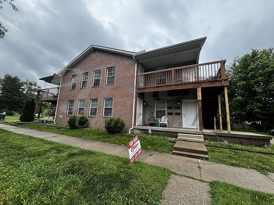 1st image of 1035 Elm St APT E